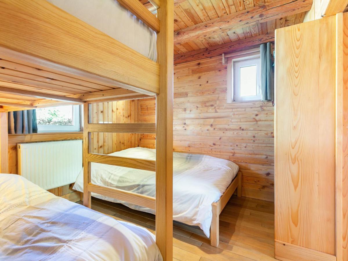 Chalet Quaint In With Garden