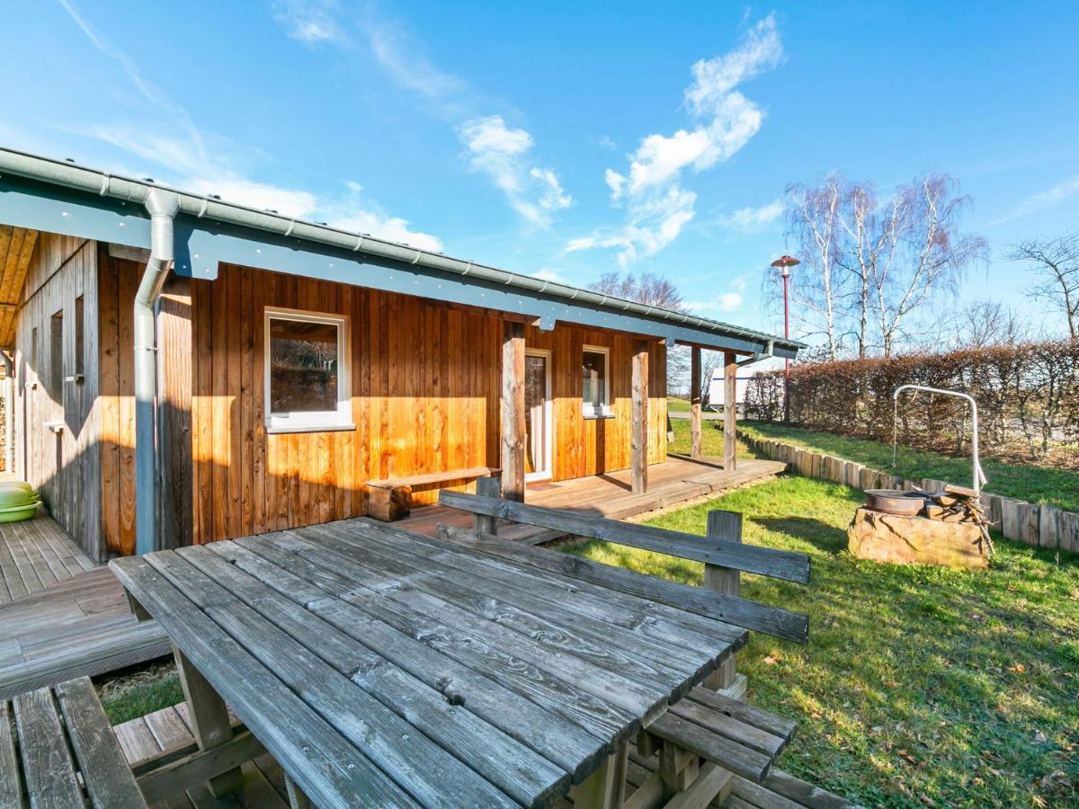 Chalet Quaint In With Garden